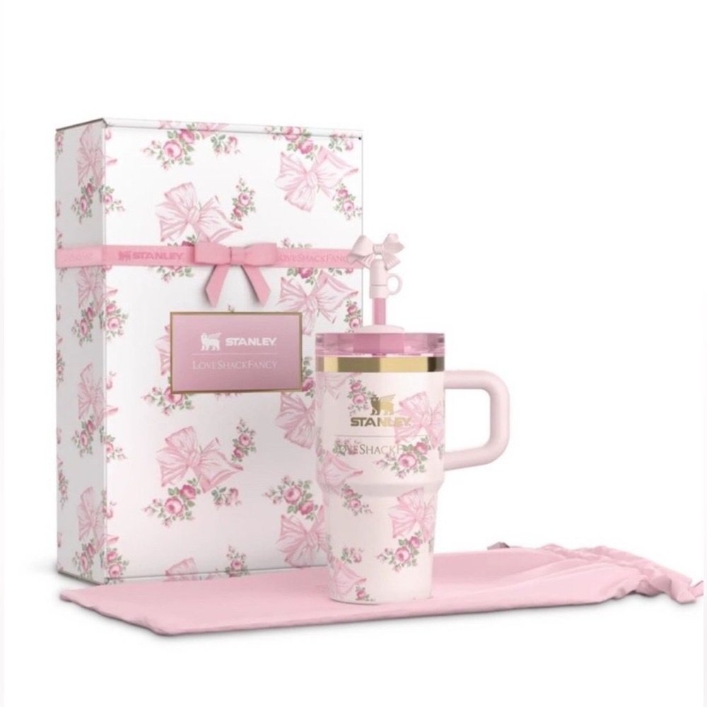 Stanley x LoveShackFancy 20oz Rosa Beaux Pink New in box! 🎀